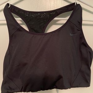 Nike racer back sports bra
